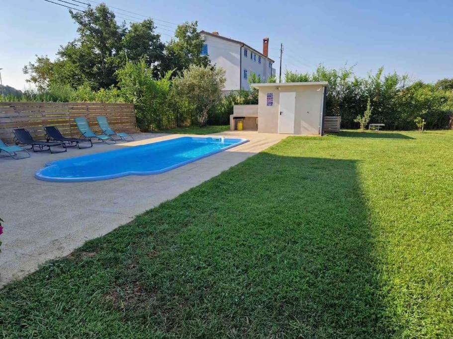 Villa Makale อูมัค ภายนอก รูปภาพ